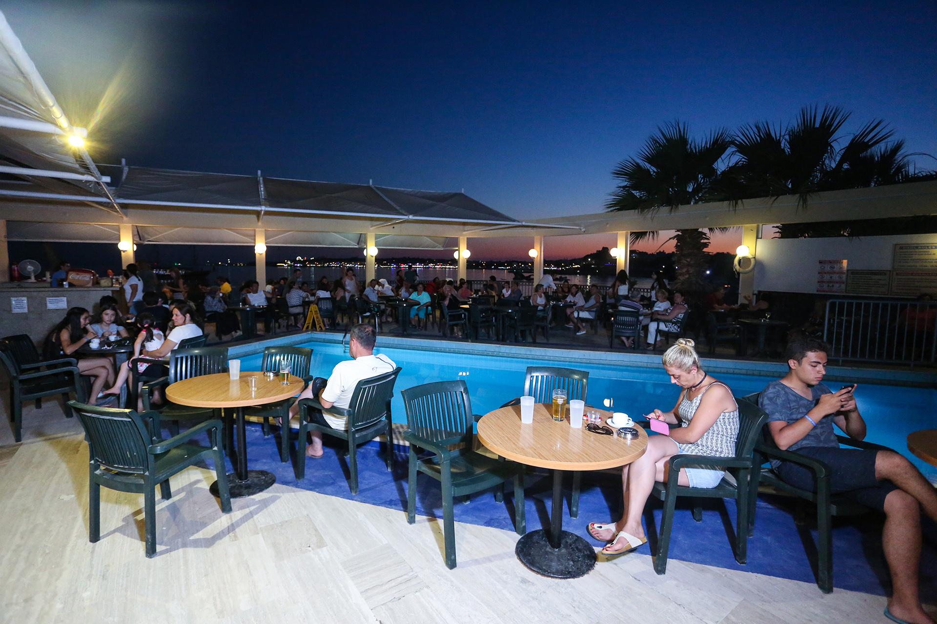 דידים Tuntas Beach Hotel Altinkum מראה חיצוני תמונה